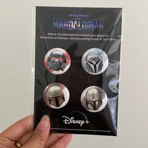 Disney Star Wars Boba Fett Mandalorian 4 Pin Set